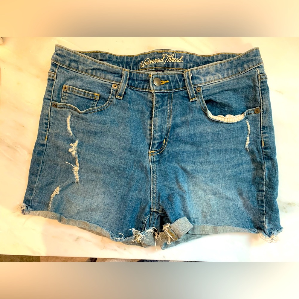Universal Thread Distressed Jean Shorts